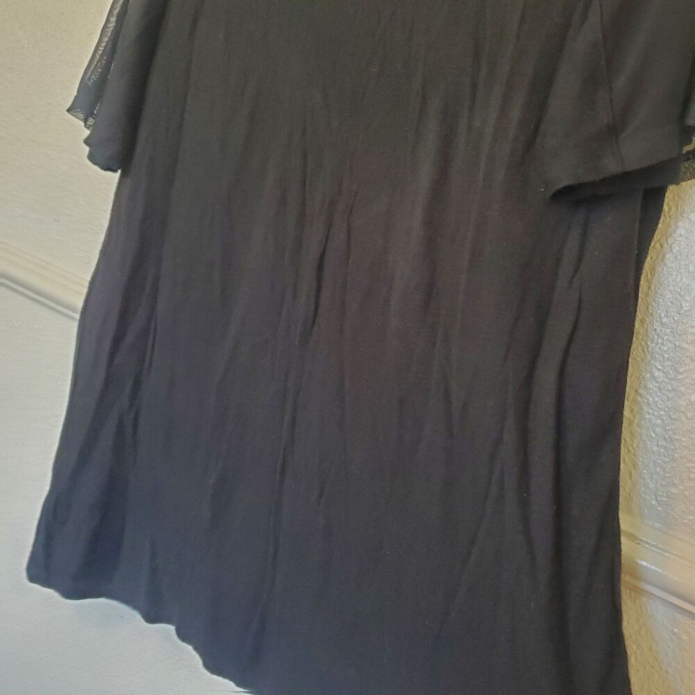 Tresics Black Top Sheer Shoulder And Sleeves Soli… - image 5
